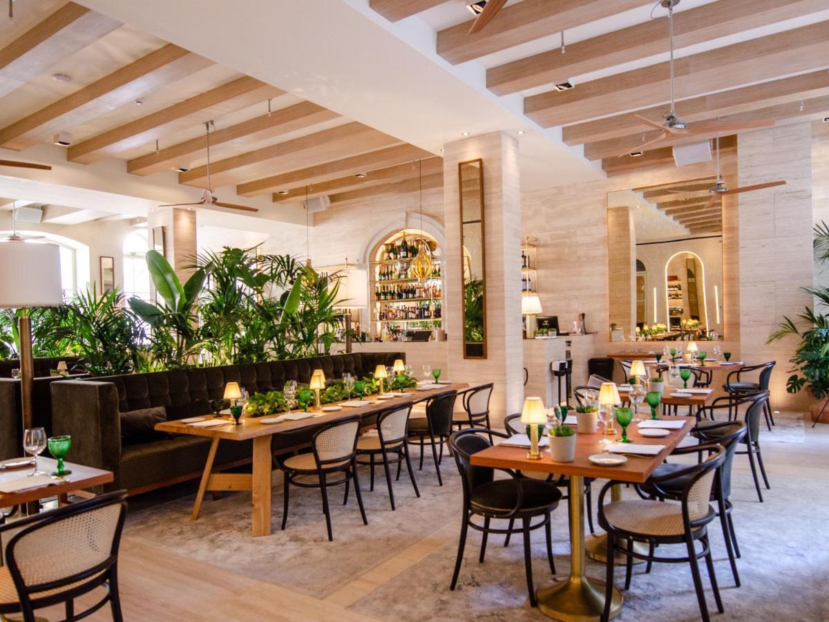 Browns Avenue Hotel ลิสบอน ภายนอก รูปภาพ Interior of the restaurant