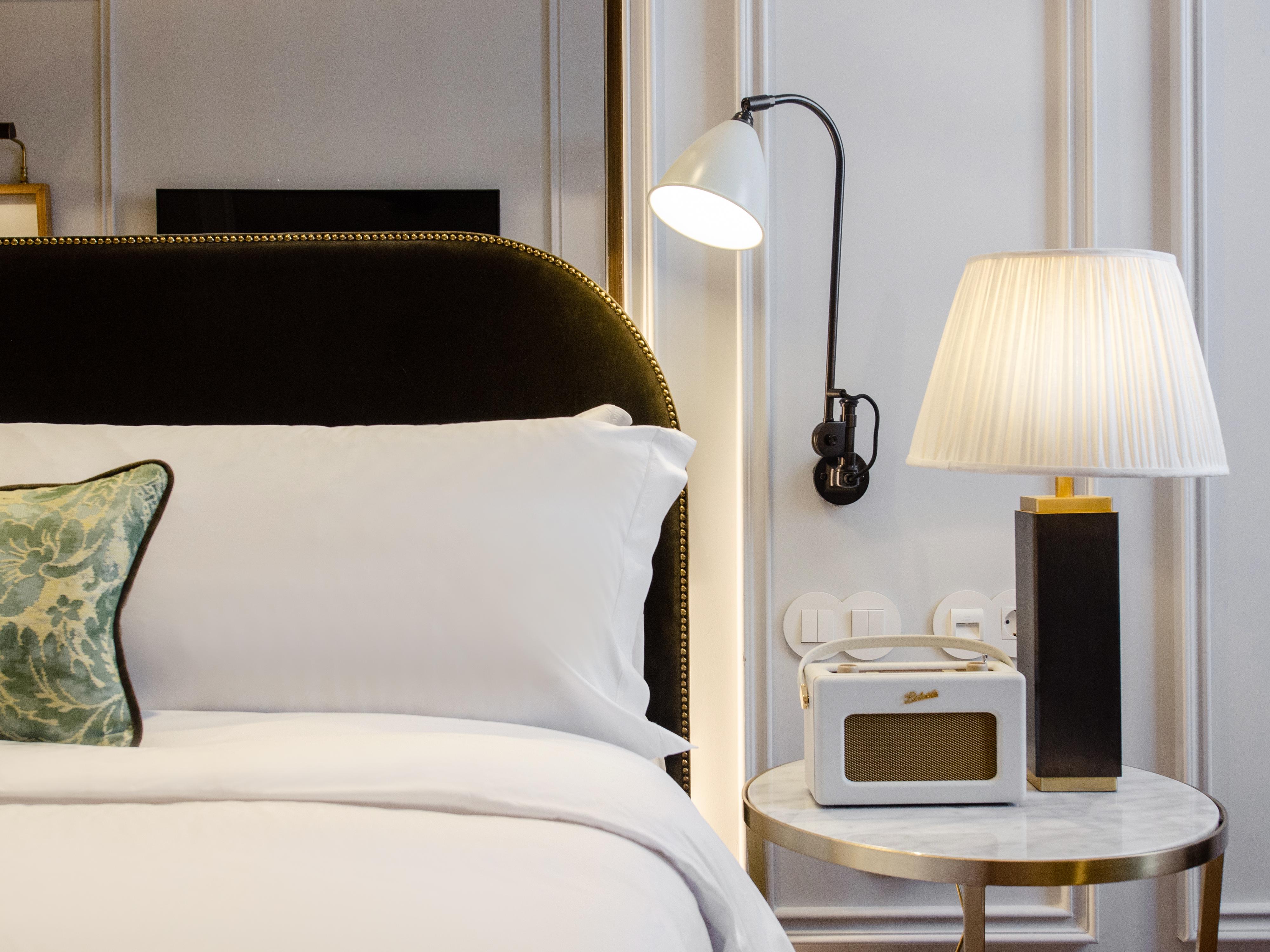 Browns Avenue Hotel ลิสบอน ภายนอก รูปภาพ The Radio