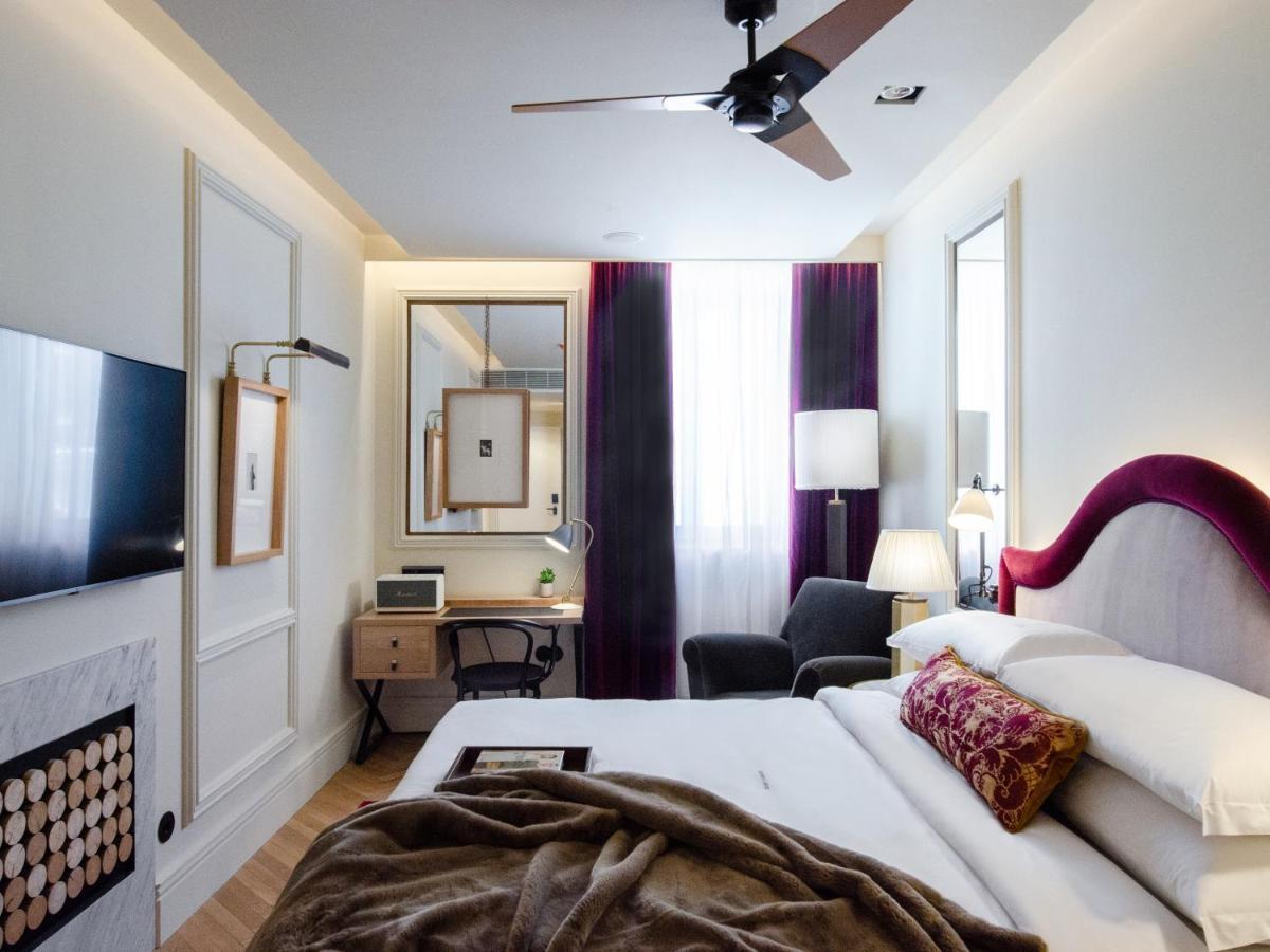 Browns Avenue Hotel ลิสบอน ภายนอก รูปภาพ A bedroom at the Hotel