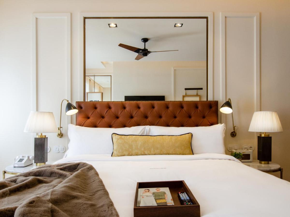 Browns Avenue Hotel ลิสบอน ภายนอก รูปภาพ A bedroom at the hotel