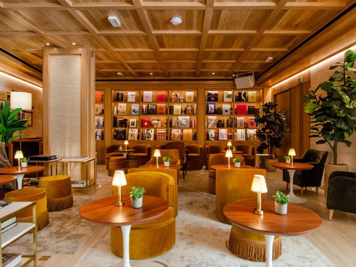 Browns Avenue Hotel ลิสบอน ภายนอก รูปภาพ The Library at The Standard East Village