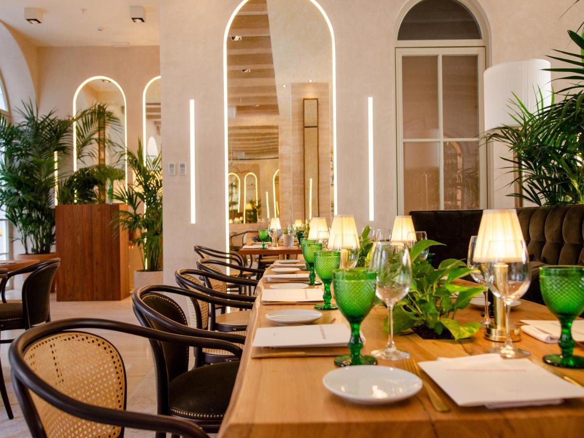 Browns Avenue Hotel ลิสบอน ภายนอก รูปภาพ Restaurant in the hotel