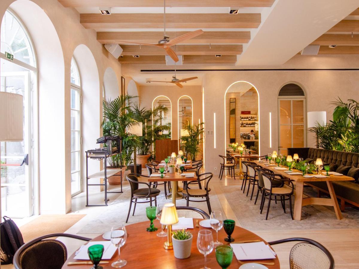 Browns Avenue Hotel ลิสบอน ภายนอก รูปภาพ The interior of the restaurant